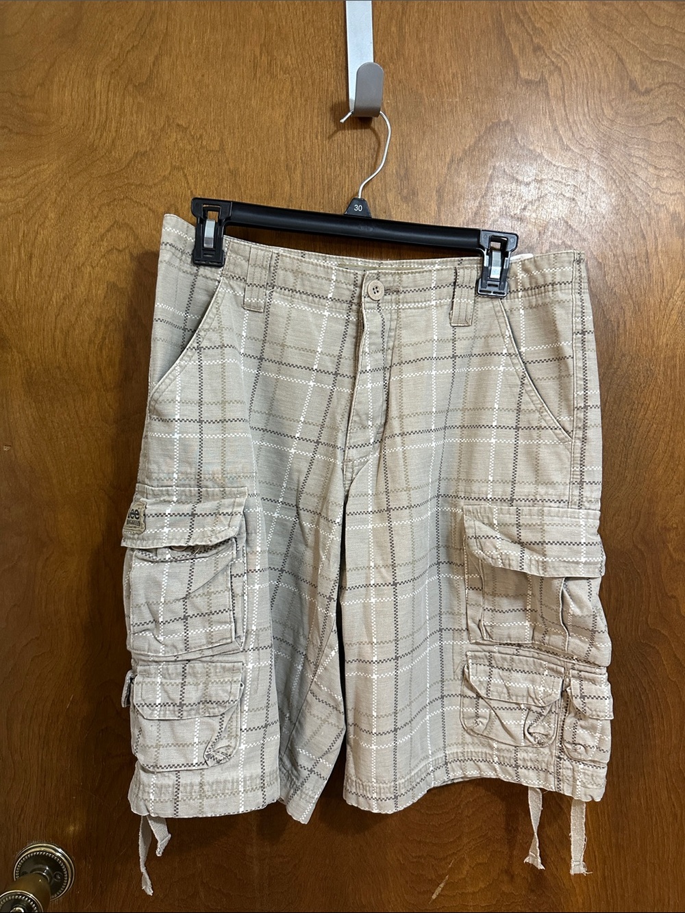 Men's Lee Dungarees Beige Plaid Cargo Shorts